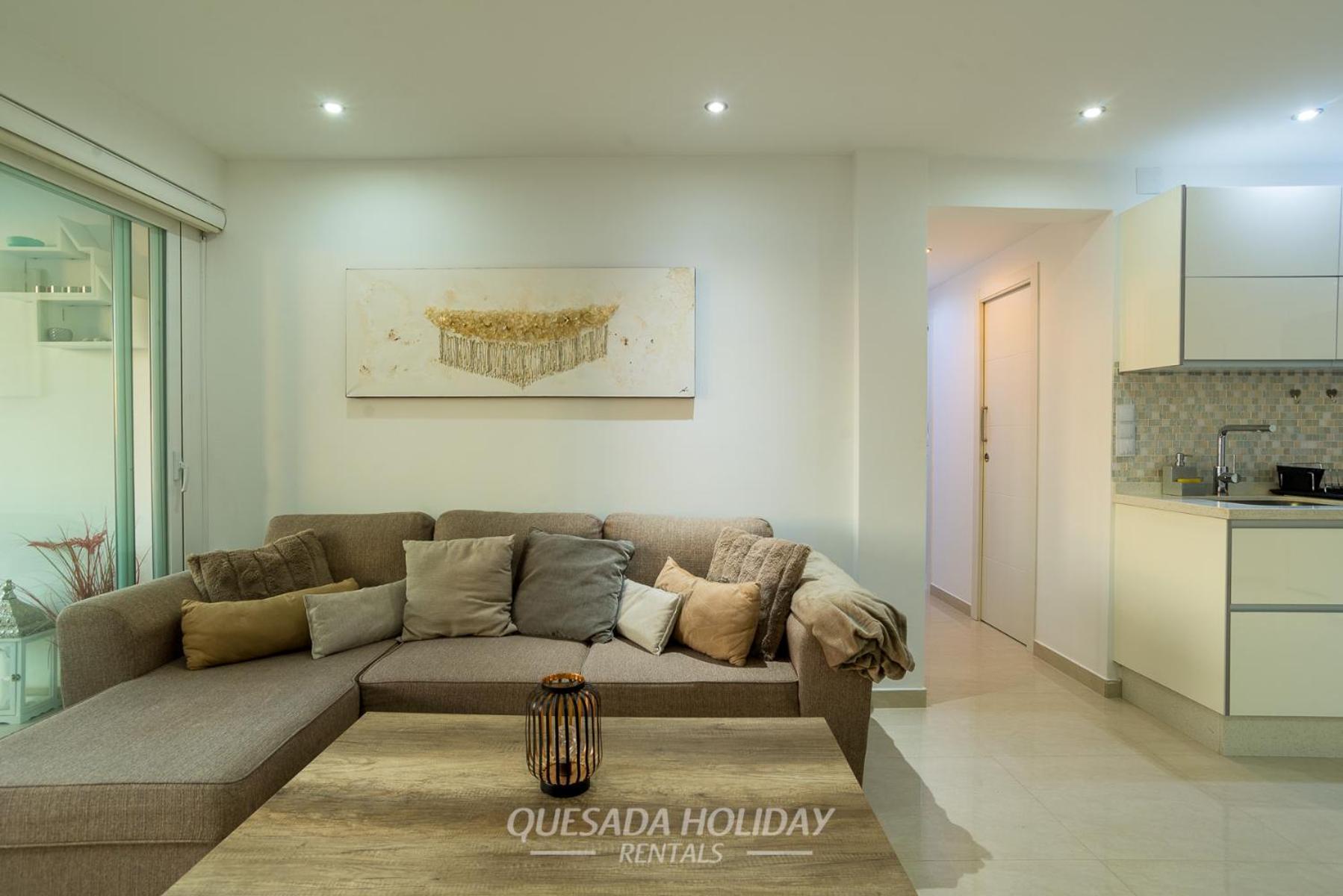 100mts To Beach, Luxury Encanto Appartamento